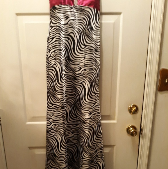 NWT Stacy Sklar gown - Picture 3 of 5